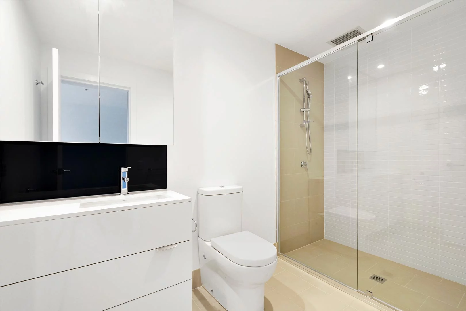 Real-estate-room-6.jpg - agence digitale Genève WebSite Genève