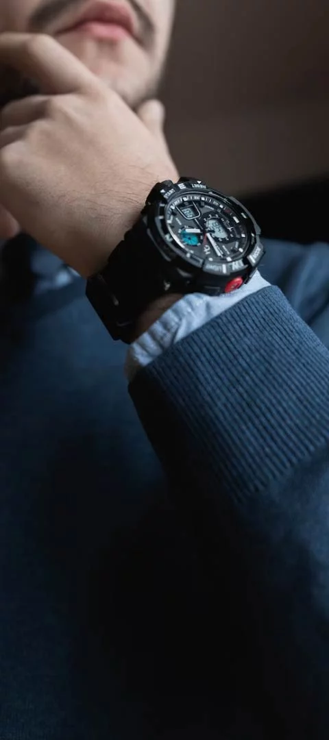 Slide2-watch-2.jpg - agence digitale Genève WebSite Genève